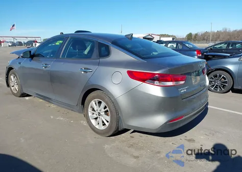 2018 Kia Optima Lx z USA, uszkodzony, nr VIN 5XXGT4L31JG220802